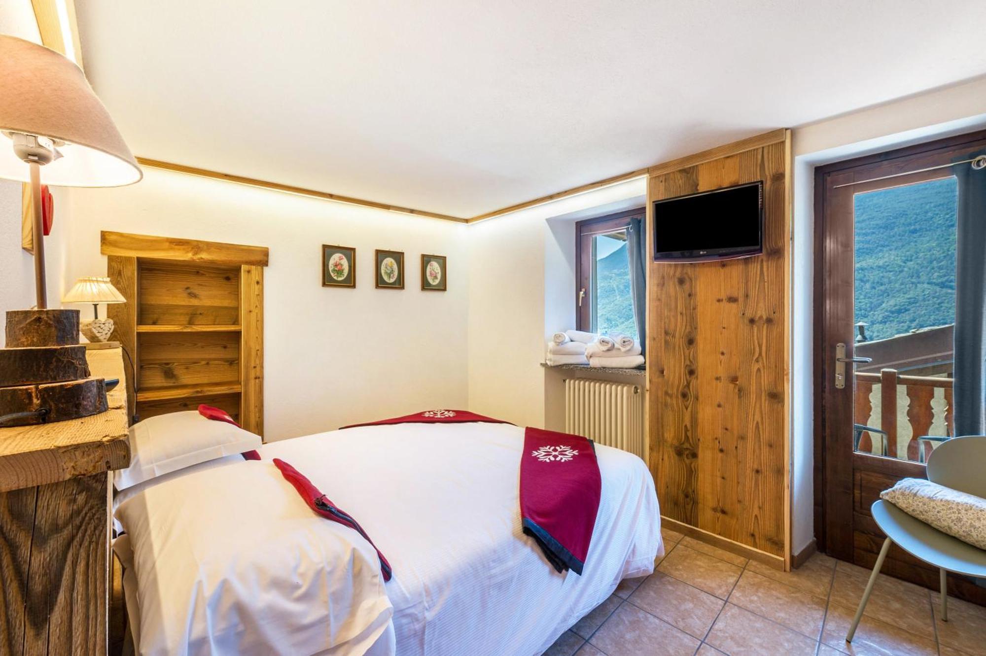 Il Nido Di Letizia Apartamento Châtillon Exterior foto